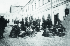 Хитровская площадь в Москве